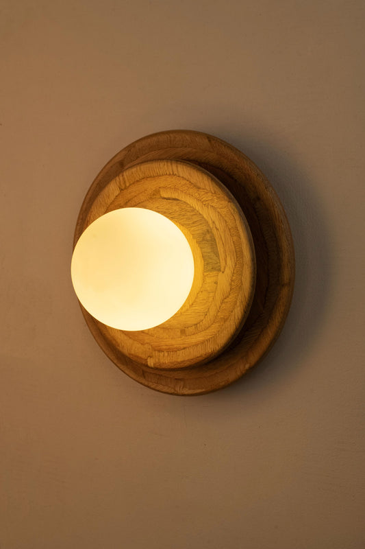 tiered wall lamp