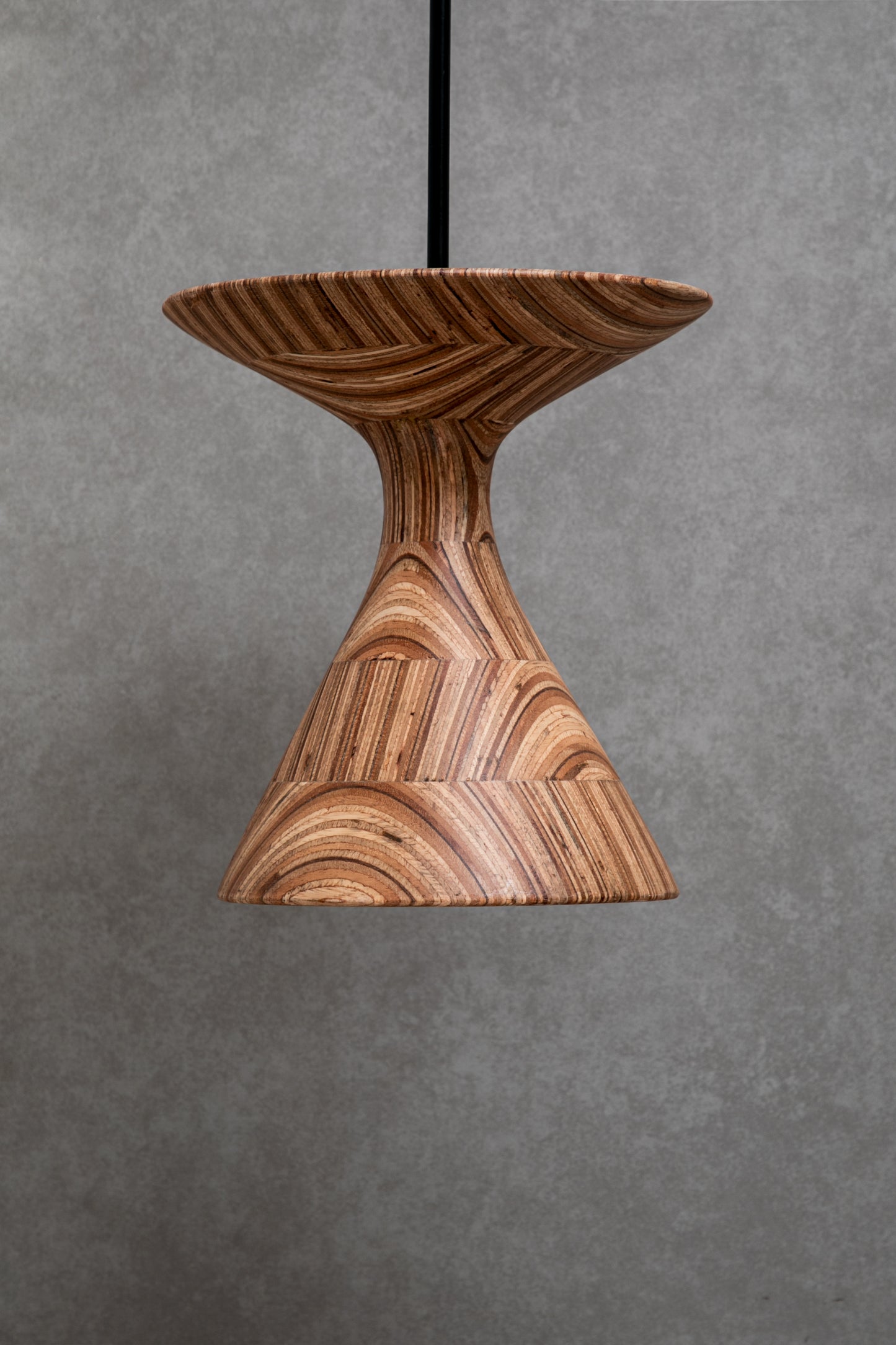 Hourglass pendant lamp