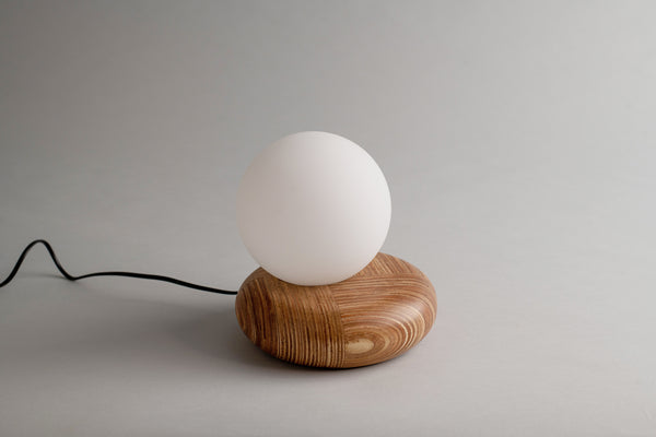 Pebble table lamp