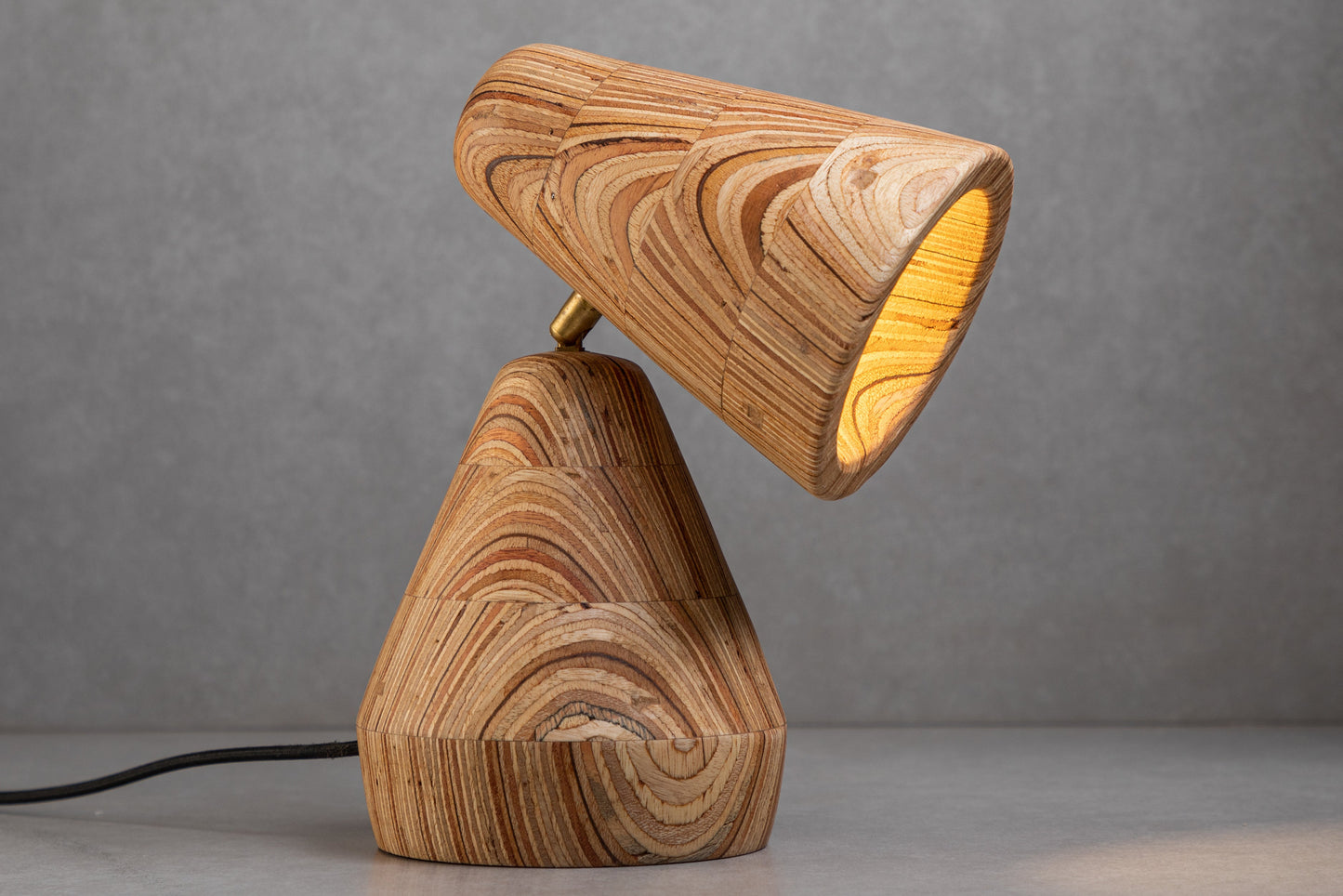 Stretch Table Lamp