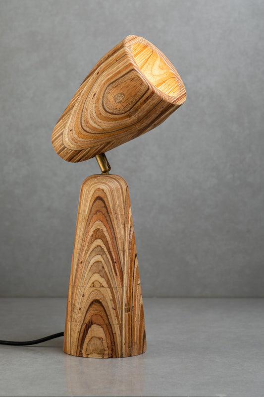 Stretch table lamp