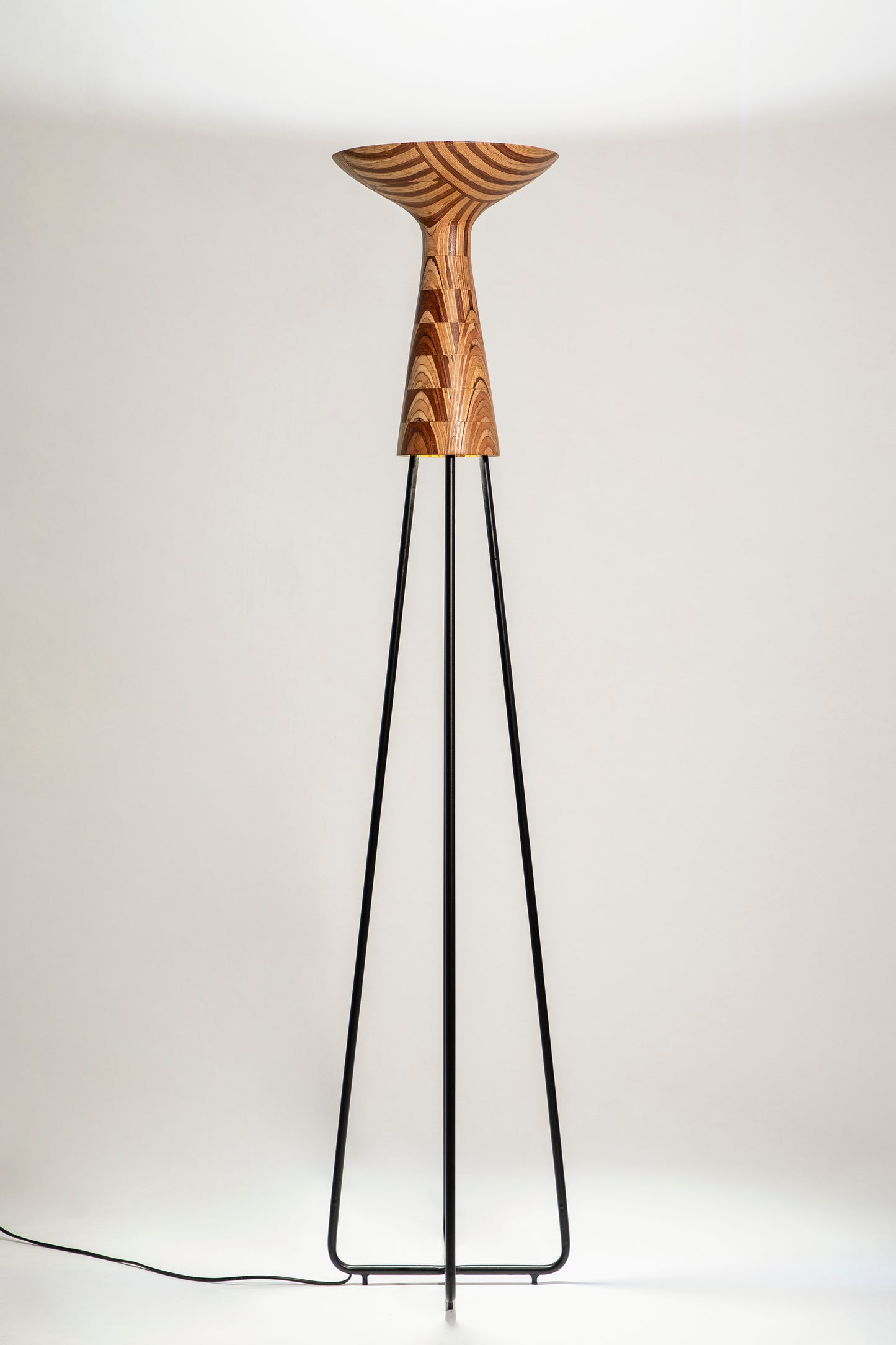 Hourglass floor lamp